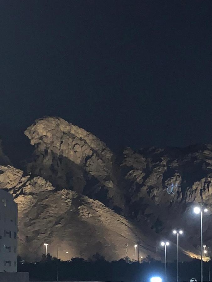 Itlalat Uhud Hotell Medina Eksteriør bilde